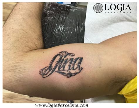 tatuajes en el biceps para hombres|Los mejores diseños de tatuajes para bíceps de hombre